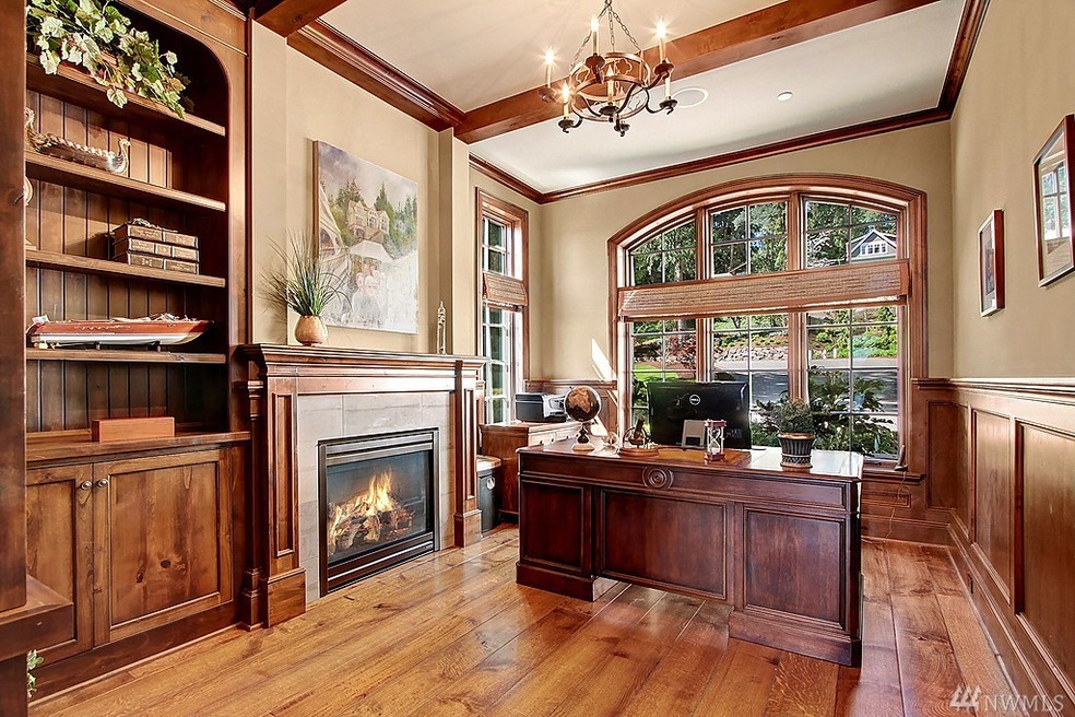 3924 E Mercer Way, Mercer Island, WA 98040 - photo 1