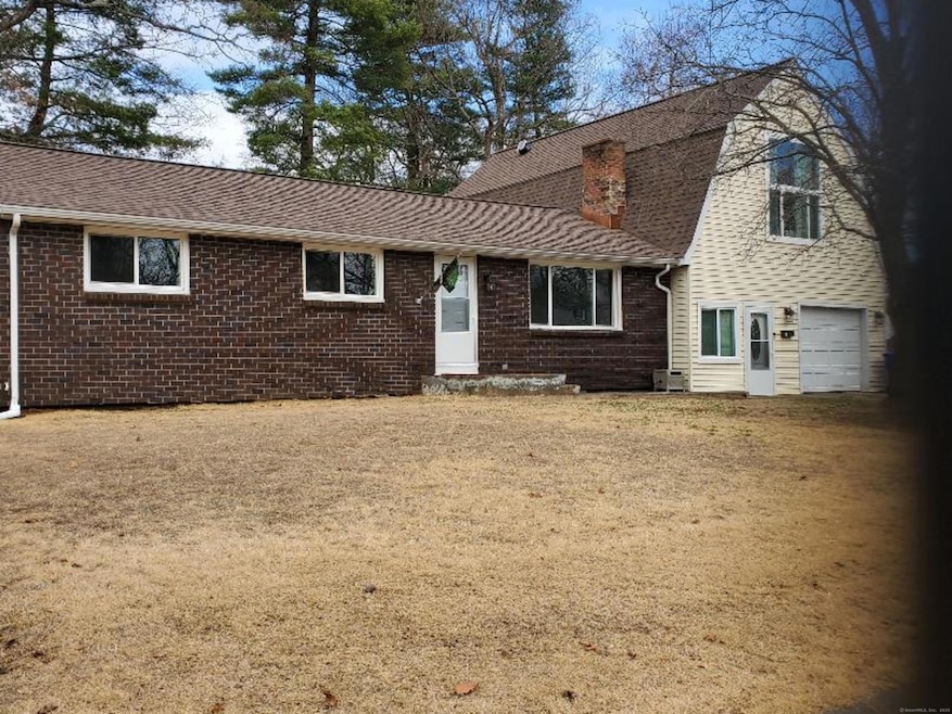 6 Donna St, Enfield, CT 06082 - photo 1