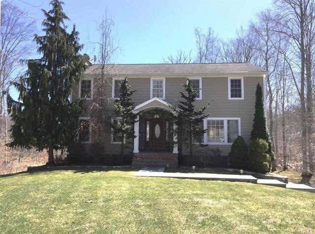 1215 Audra Ct, Mohegan Lake, NY 10547 - photo 1