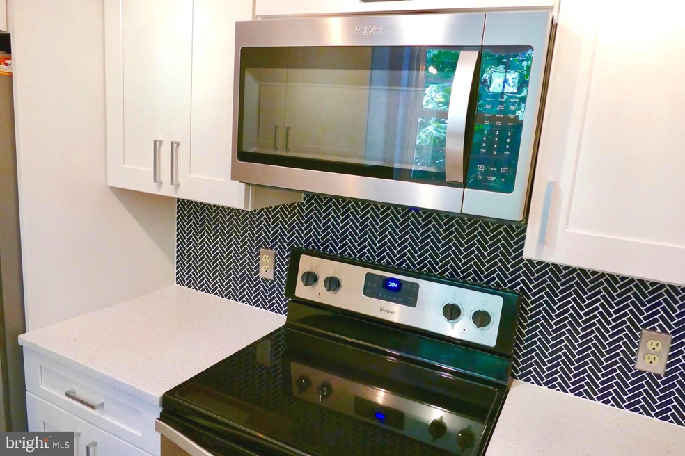 2629 S Walter Reed Dr unit C, Arlington, VA 22206 - photo 1