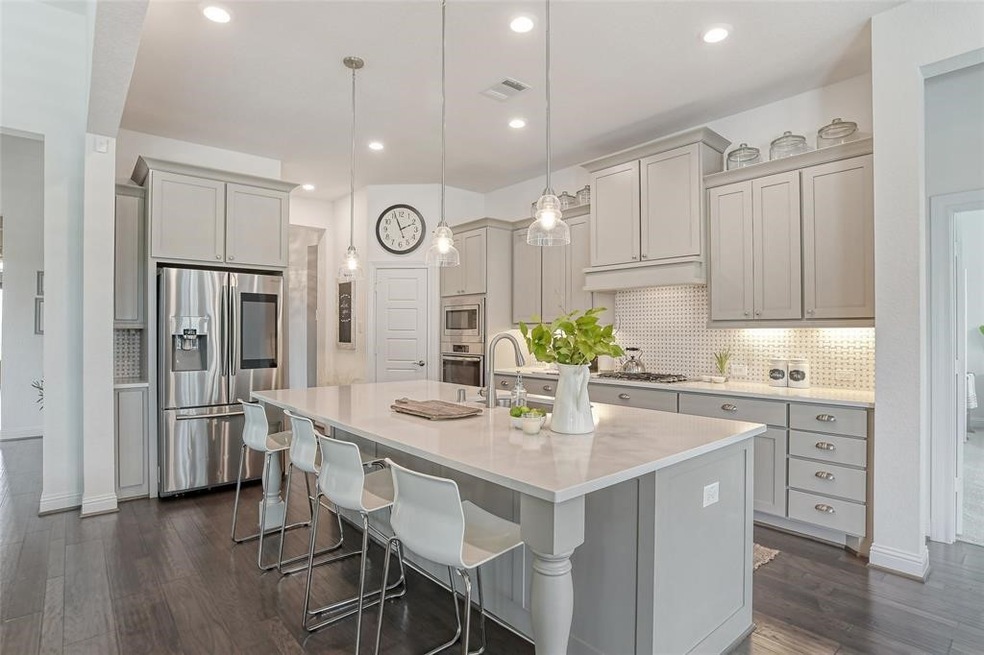 8910 Vineyard Valley Ct, Tomball, TX 77375 - photo 1