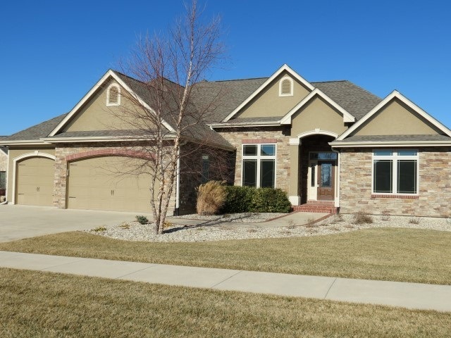 3612 Eastridge Cir, Manhattan, KS 66503 - photo 1
