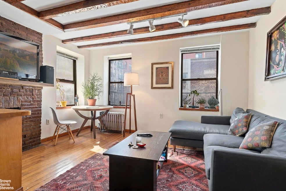 191 Prince St unit 4, New York, NY 10012 - photo 1