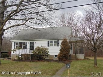 354 E 3rd St, Wind Gap, PA 18091 - photo 1