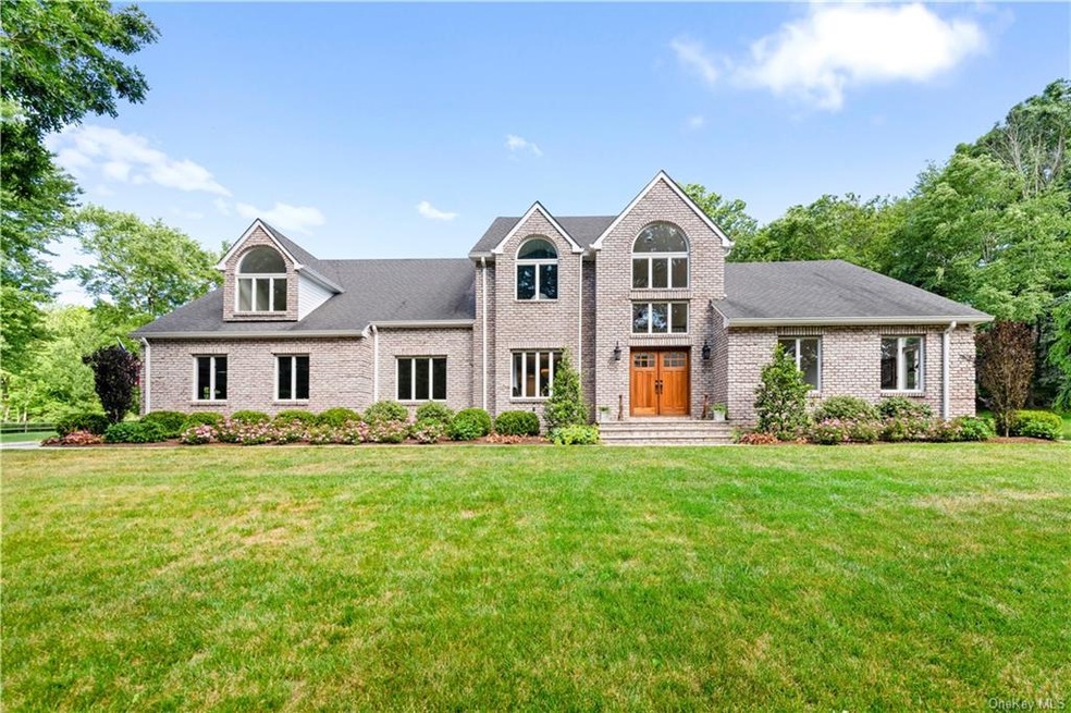 19 Dingee Rd, South Salem, NY 10590 - photo 1