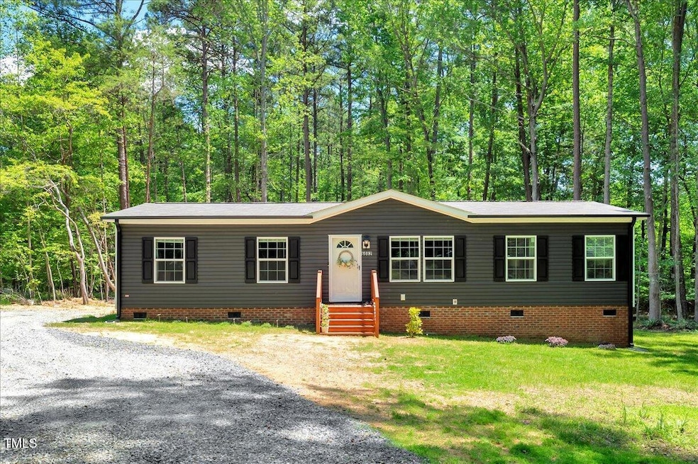 Zachary Ln - Exterior Front
