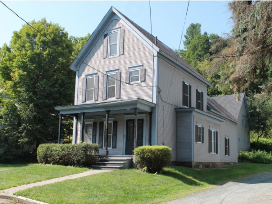 134 Fairview Terrace, White River Junction, VT 05001 - photo 1