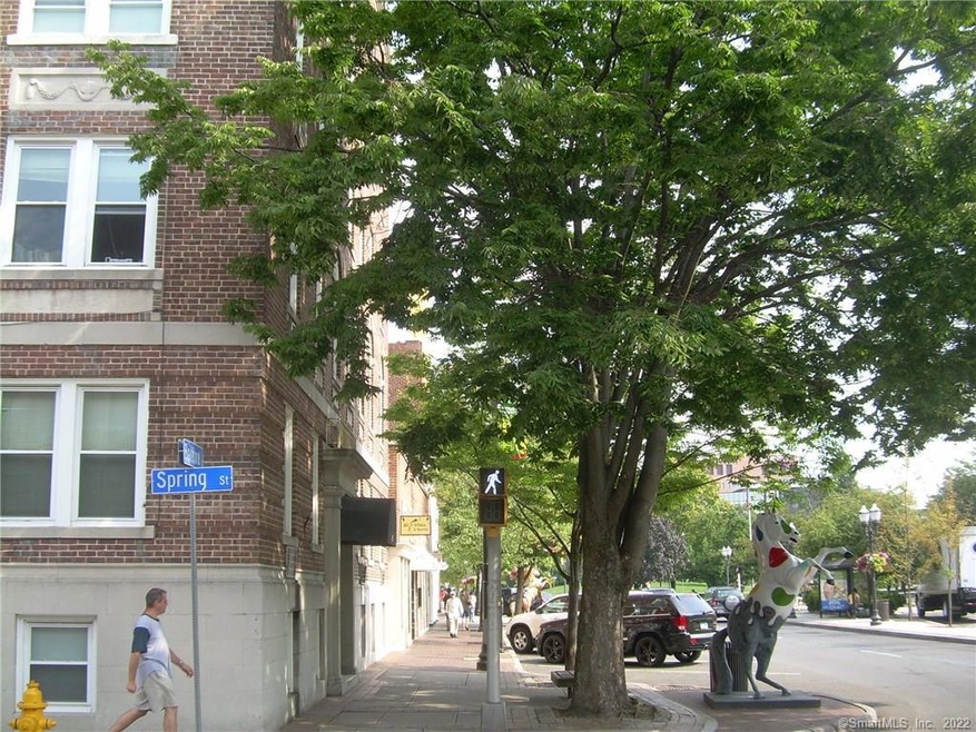 218 Bedford St unit 5A, Stamford, CT 06901 - photo 1