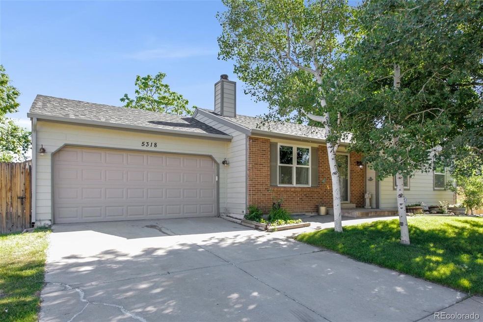 5318 S Quintero Ct, Centennial, CO 80015 - photo 1