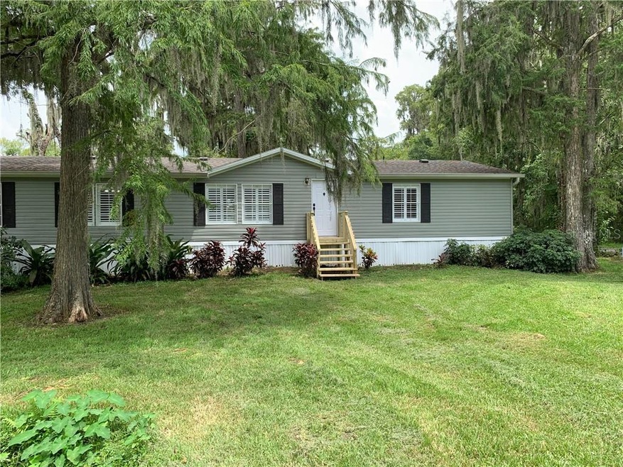 6419 Eureka Springs Rd, Tampa, FL 33610 - photo 1