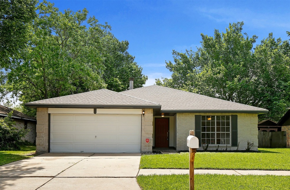 15611 Rose Ridge Ct, Missouri City, TX 77489 - photo 1