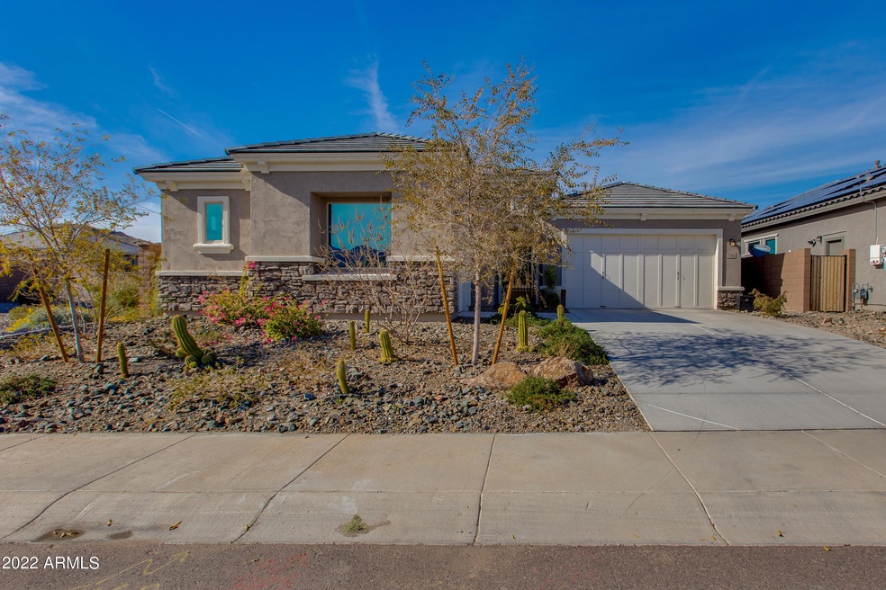 Sold $695,000 • Co-Listing Agent