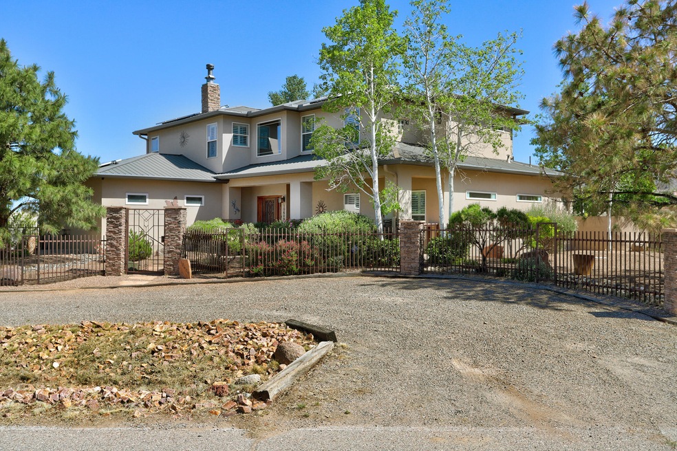 10609 Eagle Rock Ave NE, Albuquerque, NM 87122 - photo 1