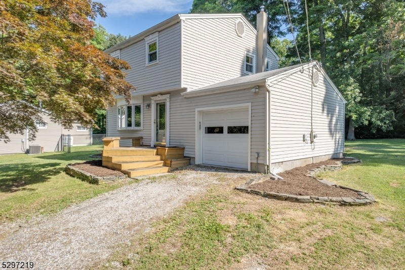 6 Arrowhead Trail, Lake Hopatcong, NJ 07849 - photo 1