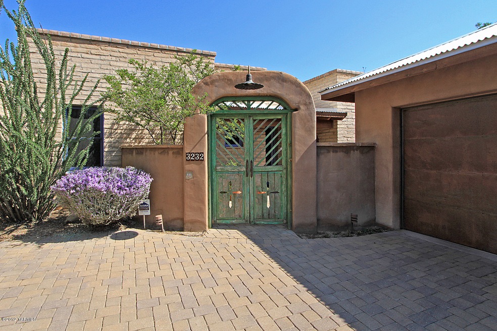 3232 N Avia Ricca Place, Tucson, AZ 85719 - photo 1