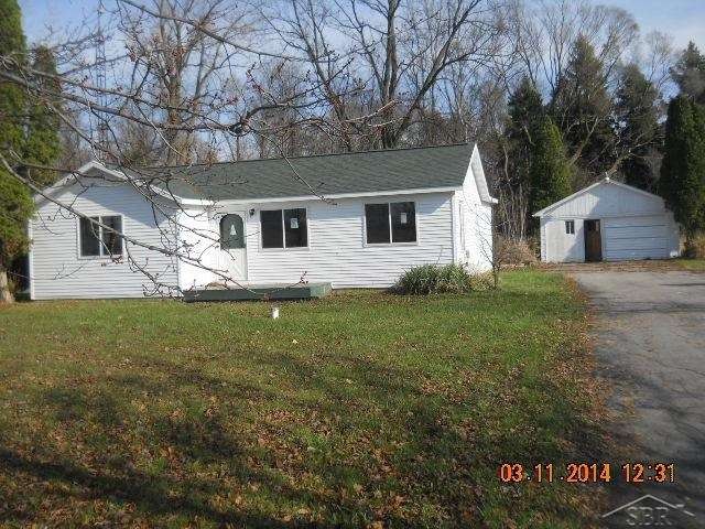 6127 State Rd, Vassar, MI 48768 - photo 1