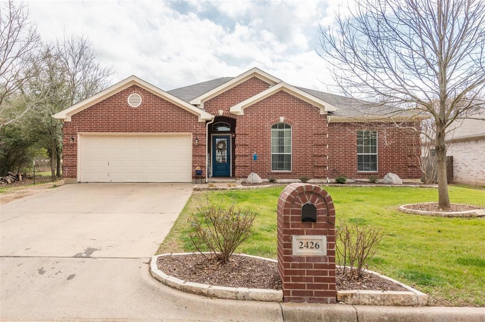 2426 Timber Cove Dr, Weatherford, TX 76087 - photo 1