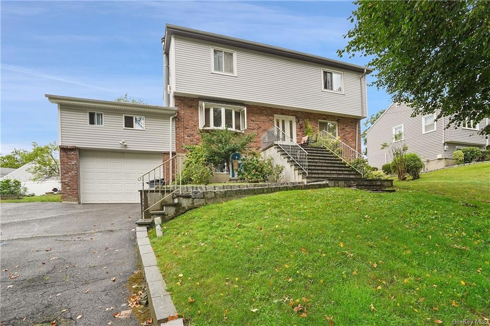 5 Allendale Rd, Yonkers, NY 10710 - photo 1