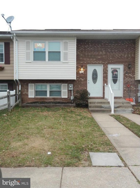 78 Carnival Dr, Taneytown, MD 21787 - photo 1