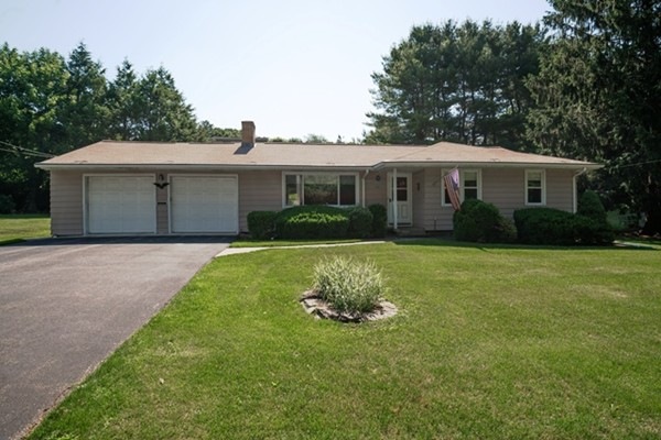 82 Moreland St, Worcester, MA 01609 - photo 1