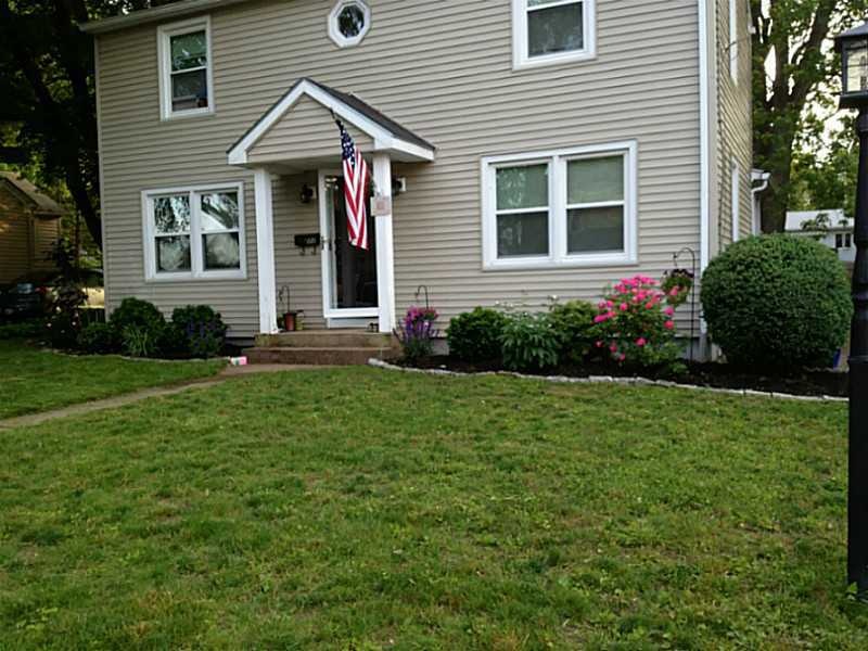 77 Lexington Ave, West Warwick, RI 02893 - photo 1