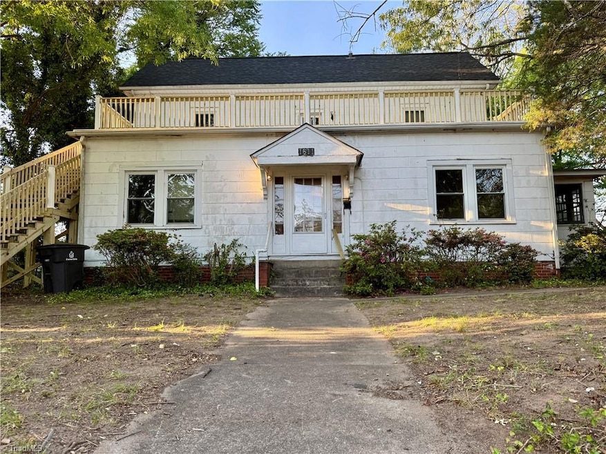 For Sale $210,000 • Co-Listing Agent