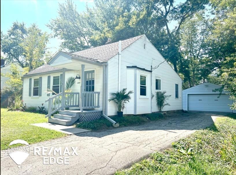 2644 Maplewood Ave, Ann Arbor, MI 48104 - photo 1