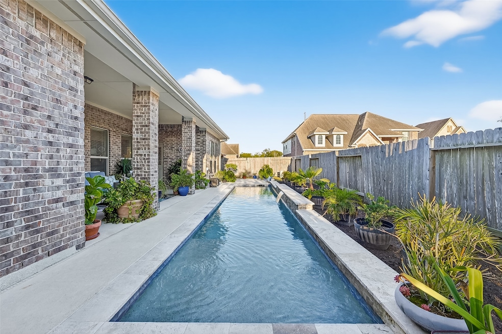 4219 Sycamore Point, Friendswood, TX 77546 - photo 1