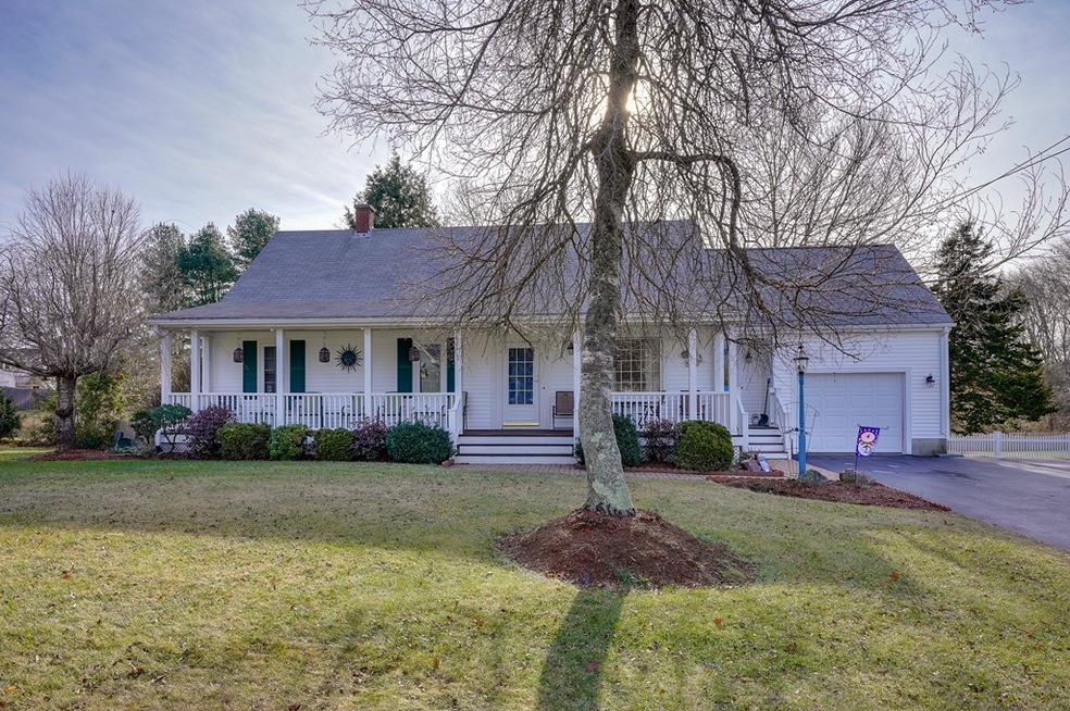 9 Longfellow Rd, Northborough, MA 01532 - photo 1