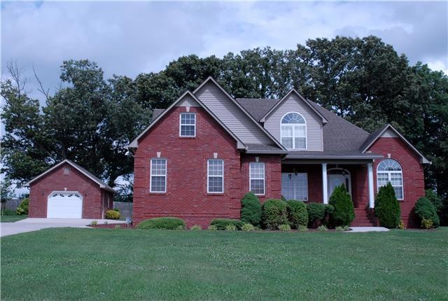 Welcome to 106 Richland Court! This beautiful brick 3 bedroom, 3 bath home offers a large attached two car garage and a one car detached garage.