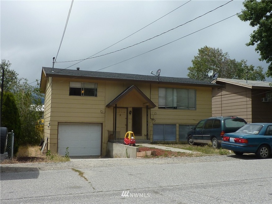 1326 Clements Cir, East Wenatchee, WA 98802 - photo 1