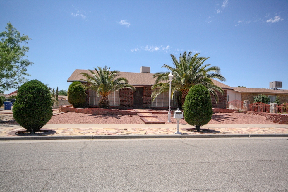 1751 Glen Campbell Dr, El Paso, TX 79936 - photo 1