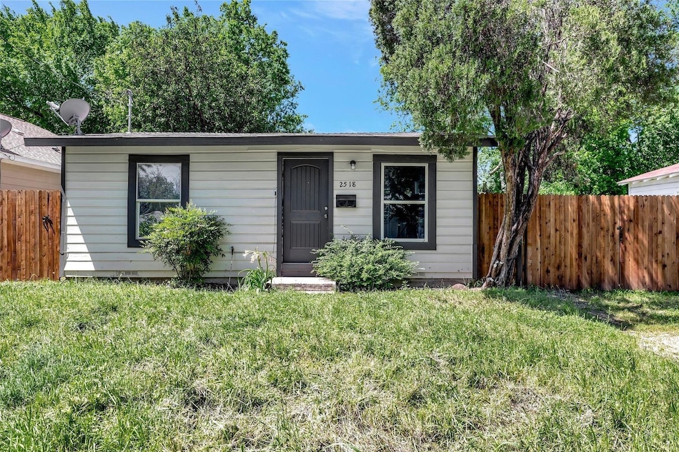 For Rent $1,300/month • Co-Listing Agent