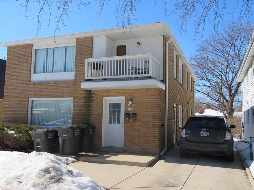 4831 N 126th St unit 4833, Butler, WI 53007 - photo 1