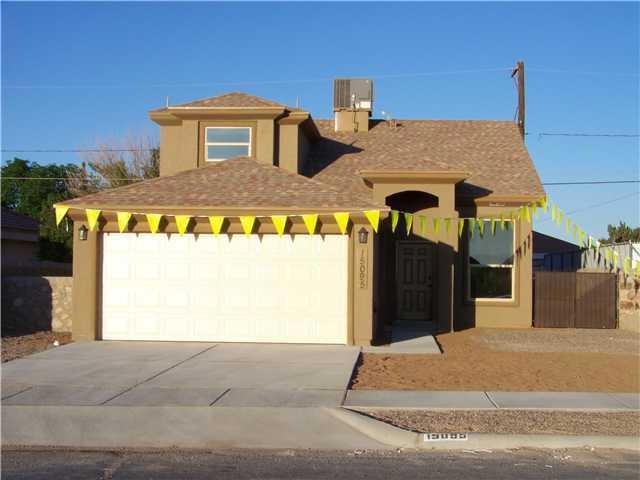 15095 Darrington Rd, Horizon City, TX 79928 - photo 1