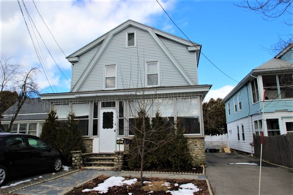 125 Weare St, Lawrence, MA 01843 - photo 1