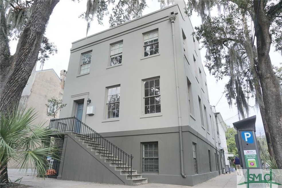 124 E Jones St unit Garden, Savannah, GA 31401 - photo 1