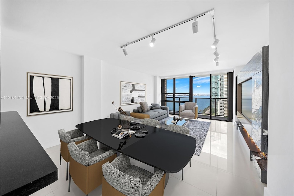 The Charter Club unit 1916, Miami, FL 33137 - photo 1