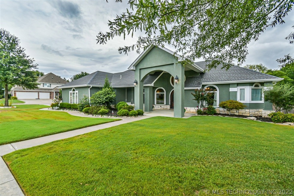 3110 Montrose Dr, Bartlesville, OK 74006 - photo 1