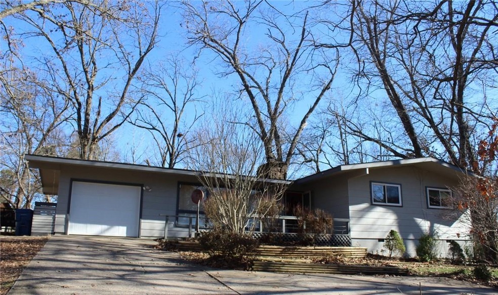 65 Leicester Dr, Bella Vista, AR 72714 - photo 1