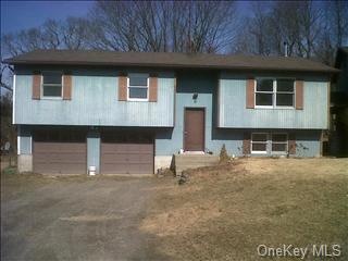 11 Slate Field Ln unit 1, Clinton Corners, NY 12514 - photo 1