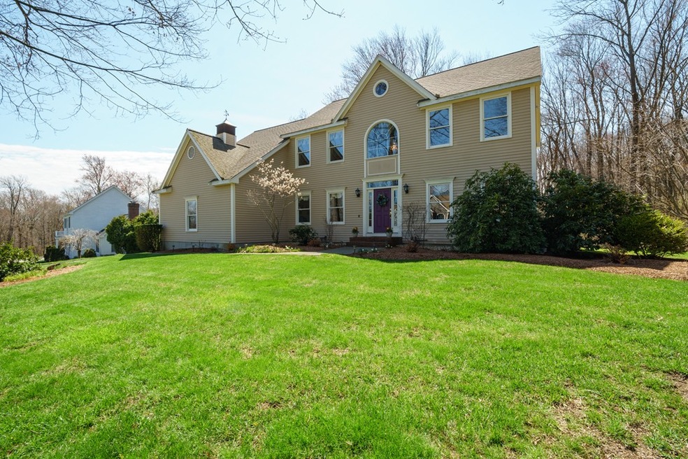 6 Blackthorn Rd, Shrewsbury, MA 01545 - photo 1