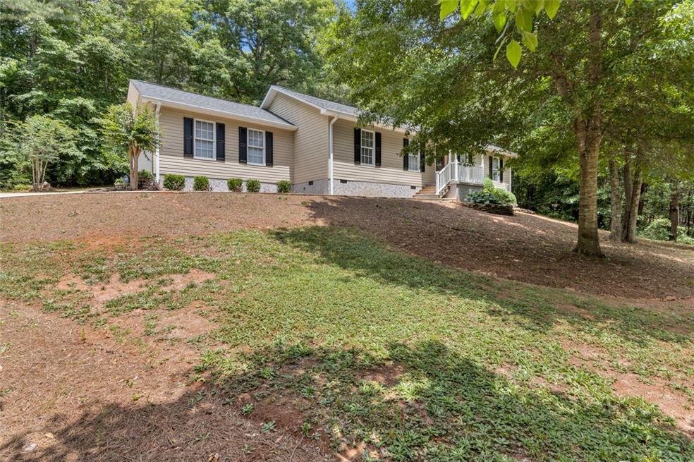 217 Woodland Way Rd, Walhalla, SC 29691 - photo 1
