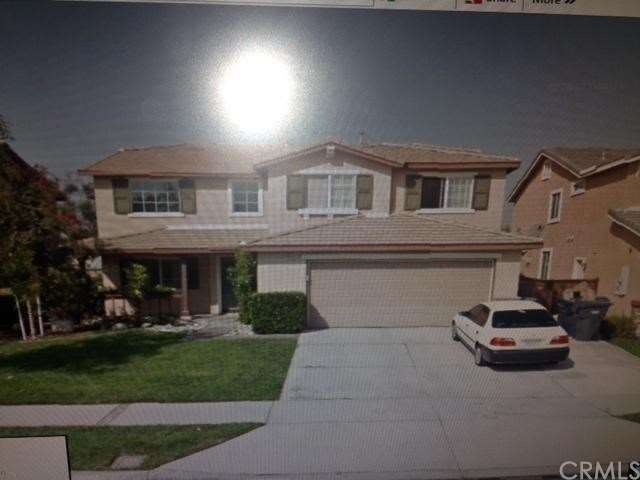 Front View 2 Car Garage