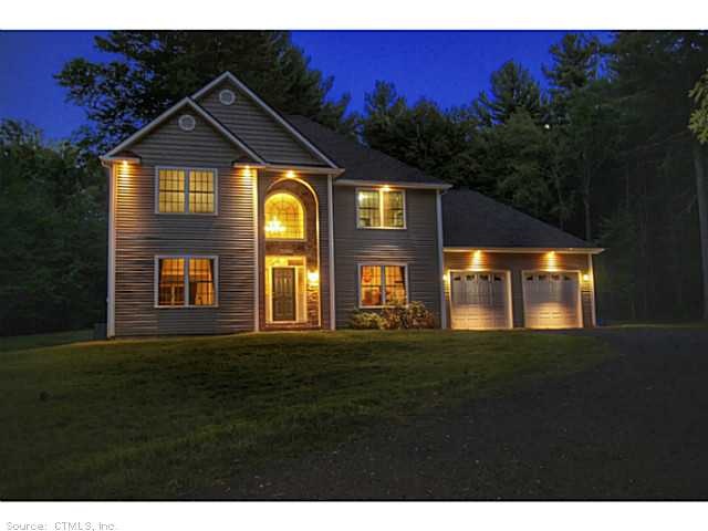 472 Neipsic Rd, Glastonbury, CT 06033 - photo 1