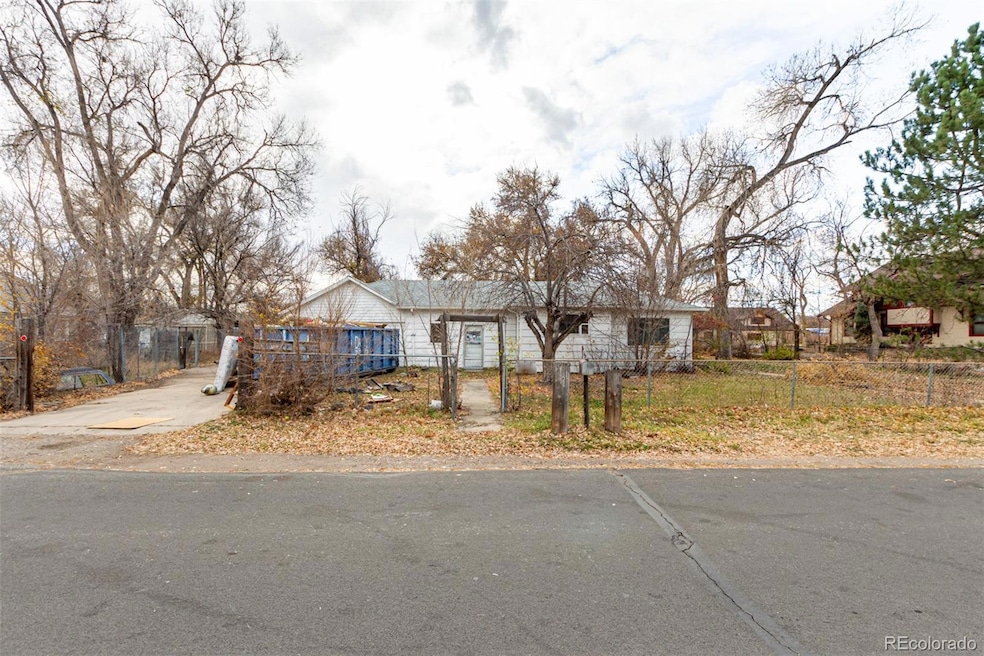 Under Contract $400,000 • Co-Listing Agent