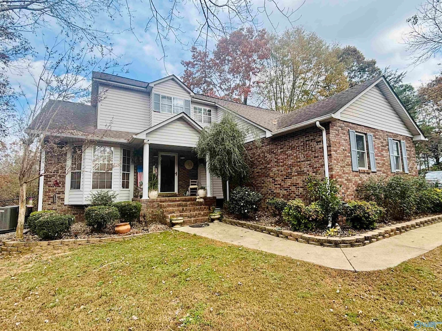 305 County Road 36, Collinsville, AL 35961 - photo 1