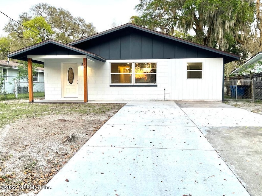 323 Century St, Jacksonville, FL 32211 - photo 1