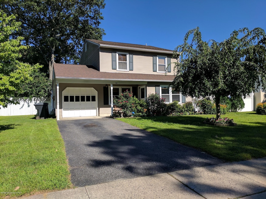 136 Ticonderoga Dr, Toms River, NJ 08755 - photo 1