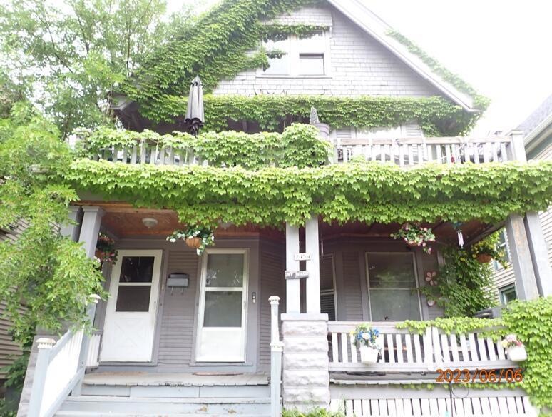2454 N 39th_exterior